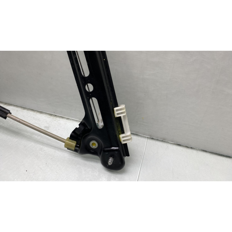 Leve vitre electrique avant gauche CITROEN C4 PICASSO 2 Photo n°7