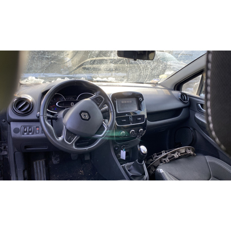 Poignee porte avant droit RENAULT CLIO 4 Photo n°17