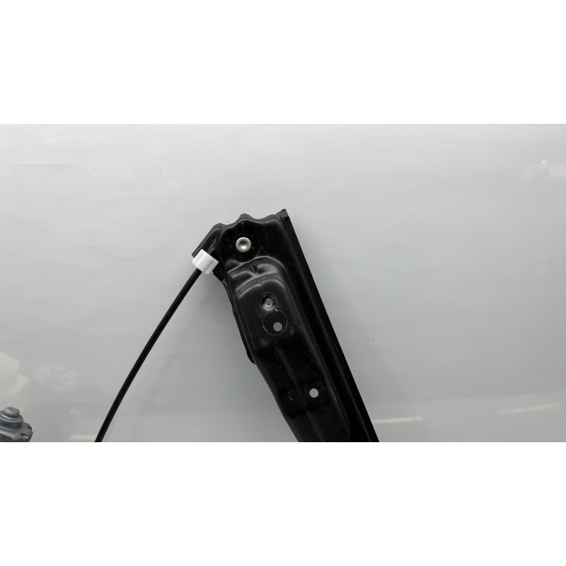 Leve vitre electrique avant gauche PEUGEOT 308 2 SW Photo n°5