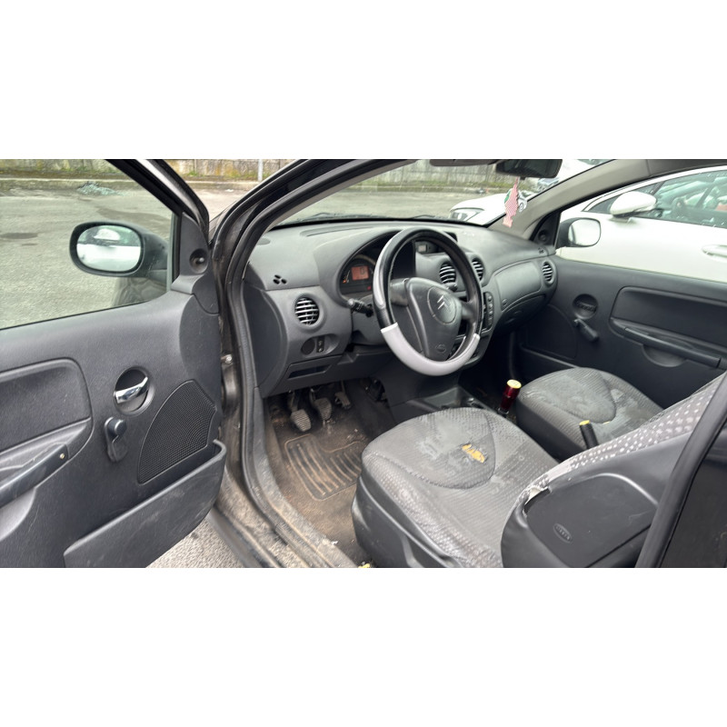 Aile avant gauche CITROEN C2 Photo n°12