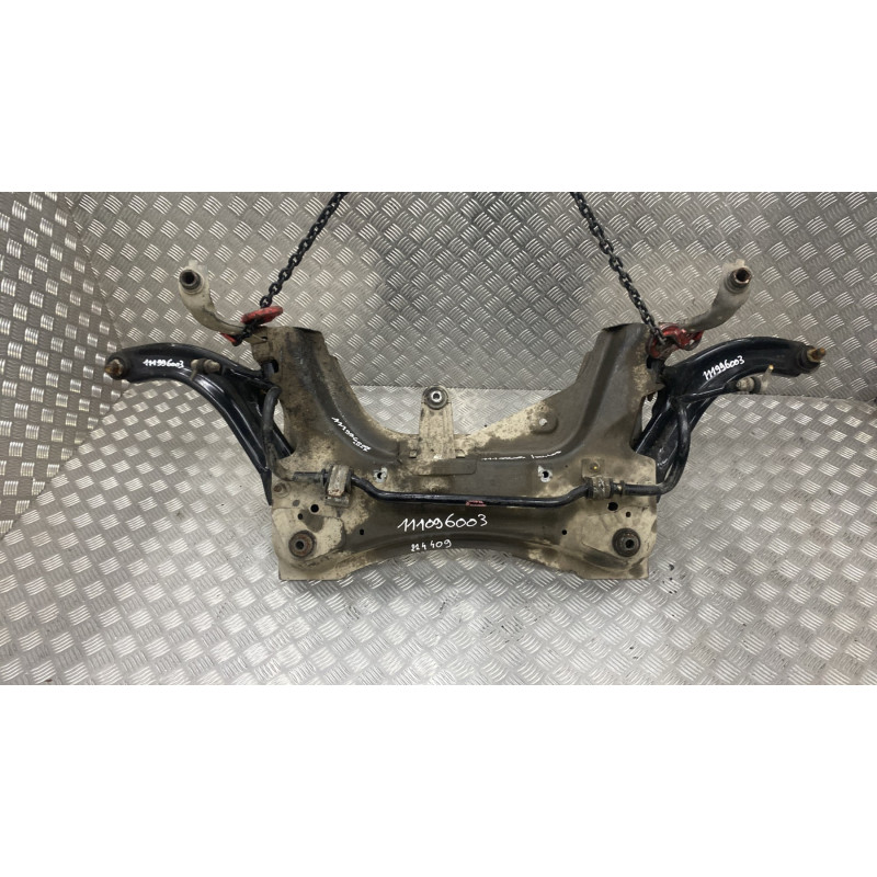 Berceau avant RENAULT CLIO 3 Photo n°1
