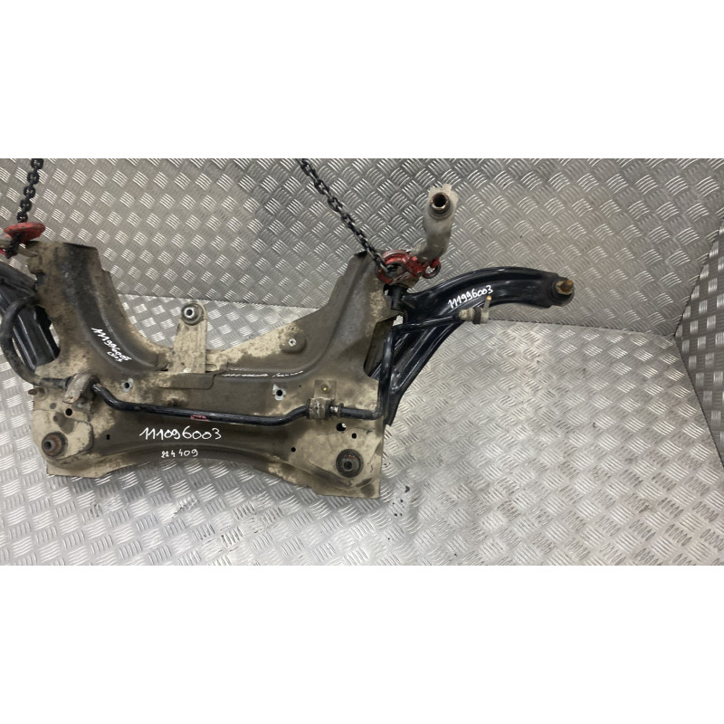 Berceau avant RENAULT CLIO 3 Photo n°3