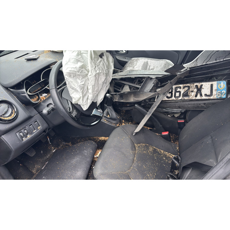 Poignee porte avant gauche RENAULT CLIO 4 Photo n°8