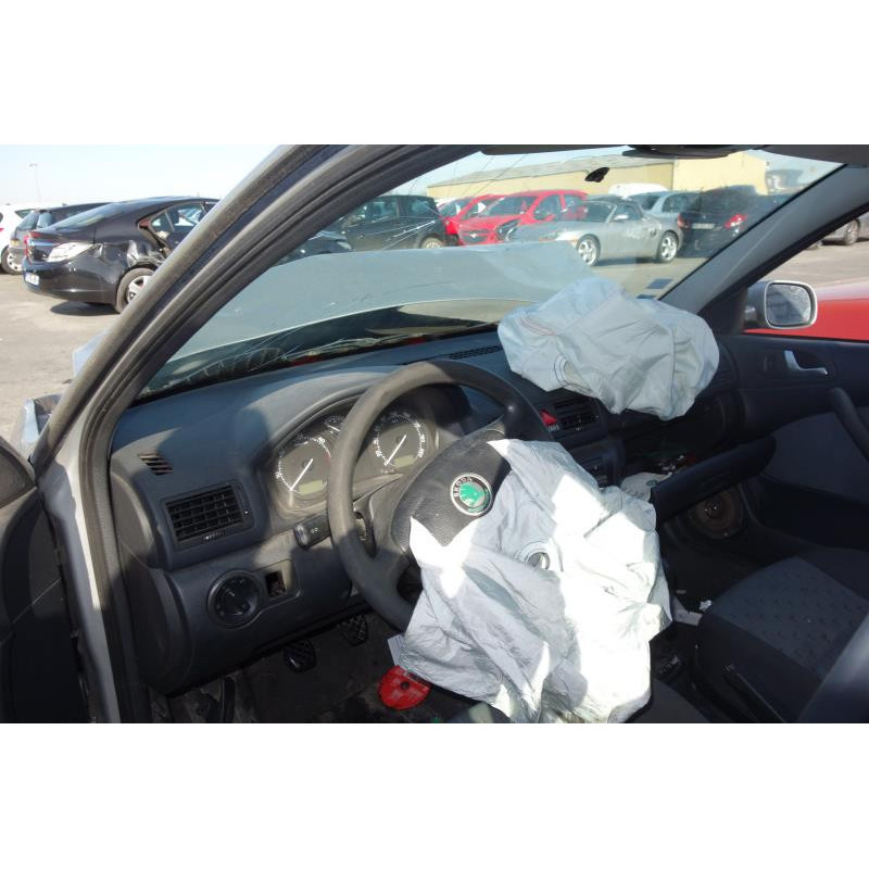 Retroviseur droit SKODA OCTAVIA 1 Photo n°5