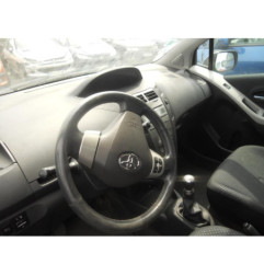 Moteur essuie glace arriere TOYOTA YARIS 2