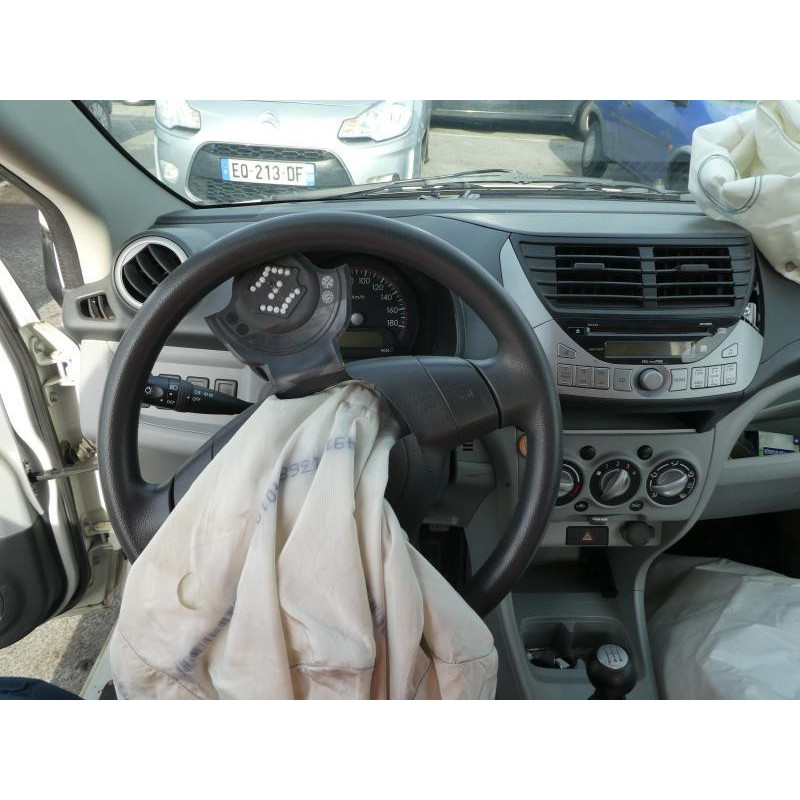 Volant SUZUKI ALTO 3 Photo n°5