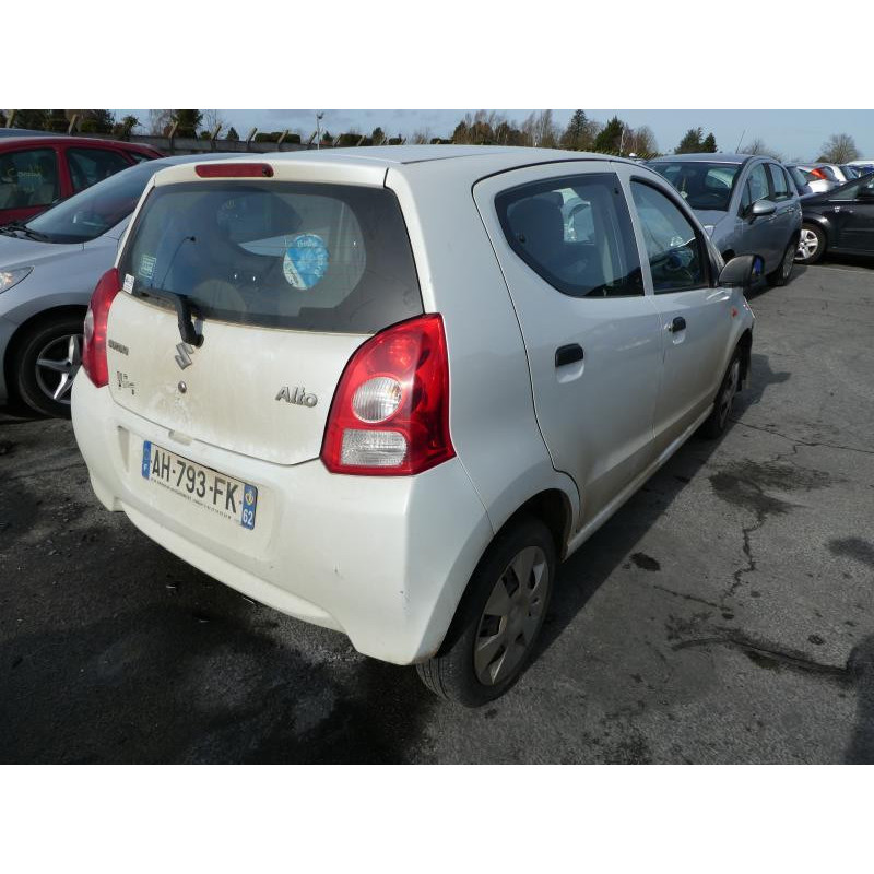 Volant SUZUKI ALTO 3 Photo n°12