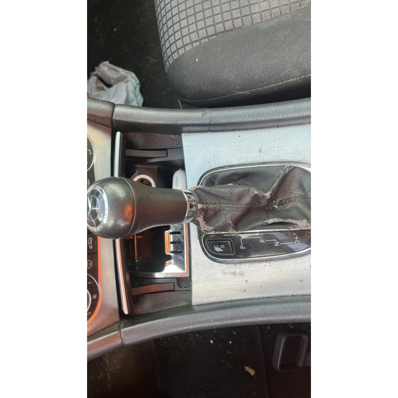 Bouton de warning MERCEDES CLASSE C 203 COUPE SPORT Photo n°9