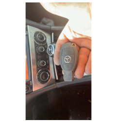Bouton de warning MERCEDES CLASSE C 203 COUPE SPORT