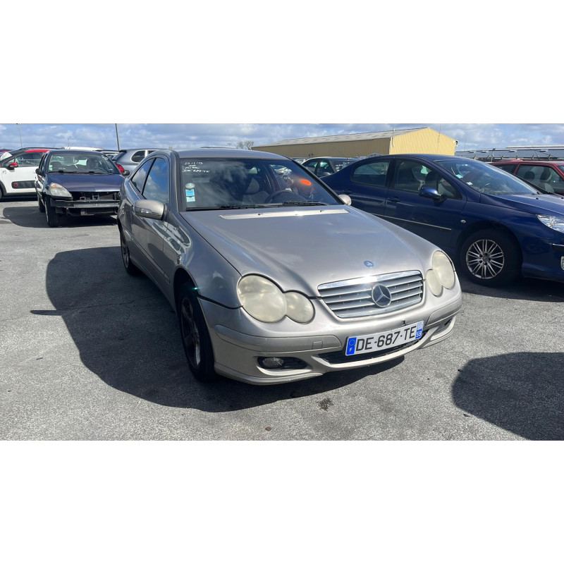 Bouton de warning MERCEDES CLASSE C 203 COUPE SPORT Photo n°15