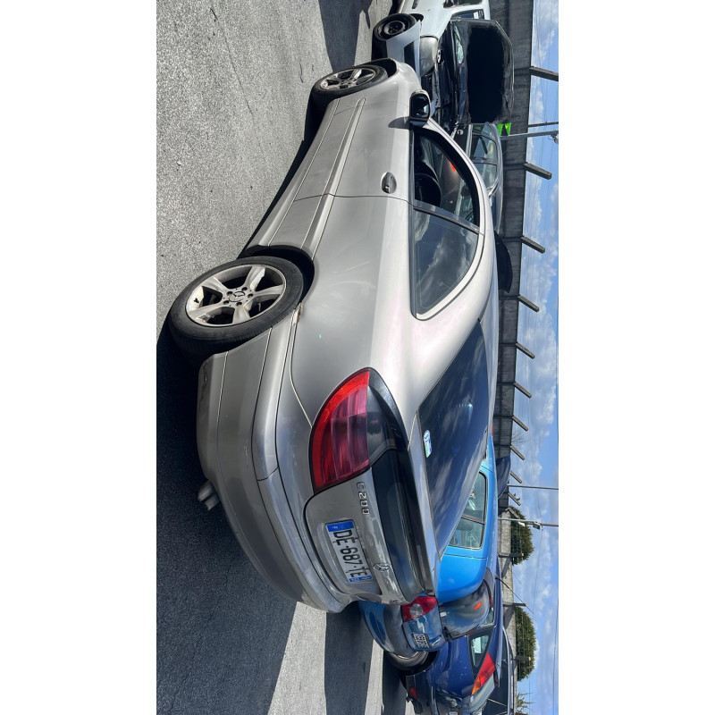 Bouton de warning MERCEDES CLASSE C 203 COUPE SPORT Photo n°16