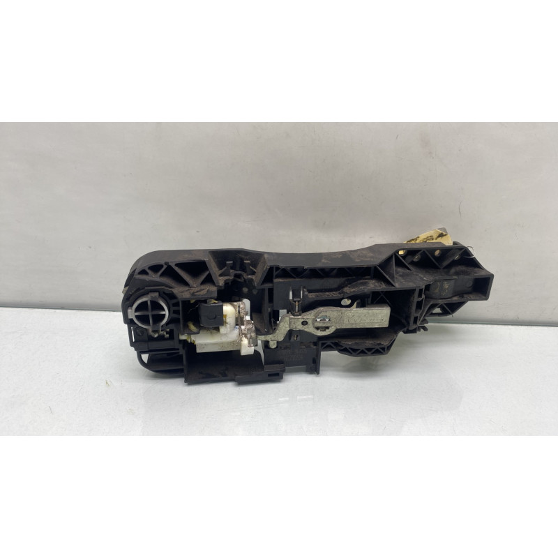 Poignee porte arriere gauche RENAULT MEGANE 3 Photo n°2