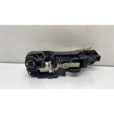 Poignee porte arriere gauche RENAULT MEGANE 3