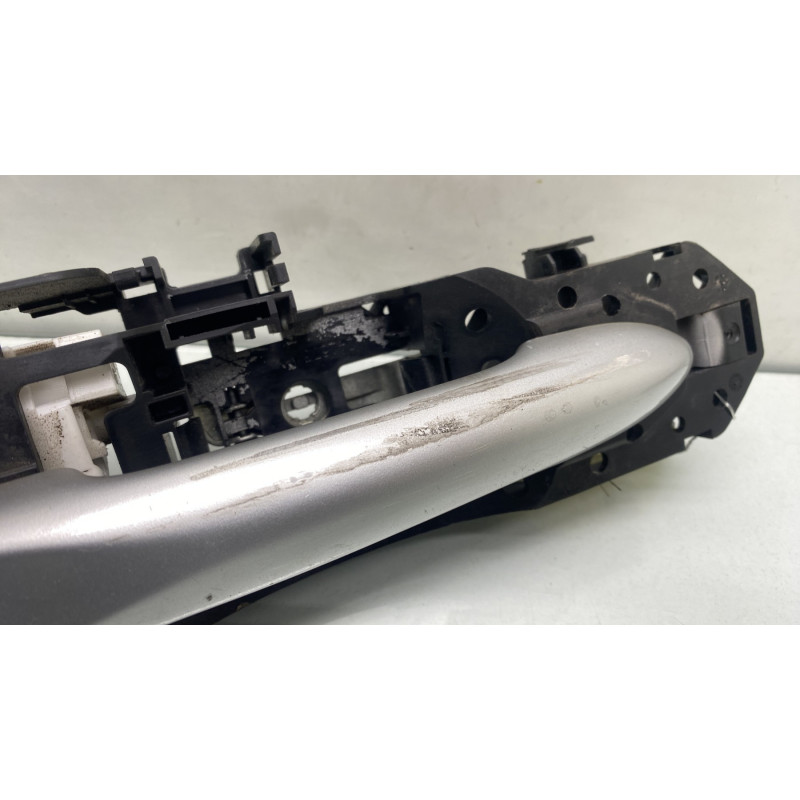 Poignee porte arriere gauche RENAULT MEGANE 3 Photo n°4