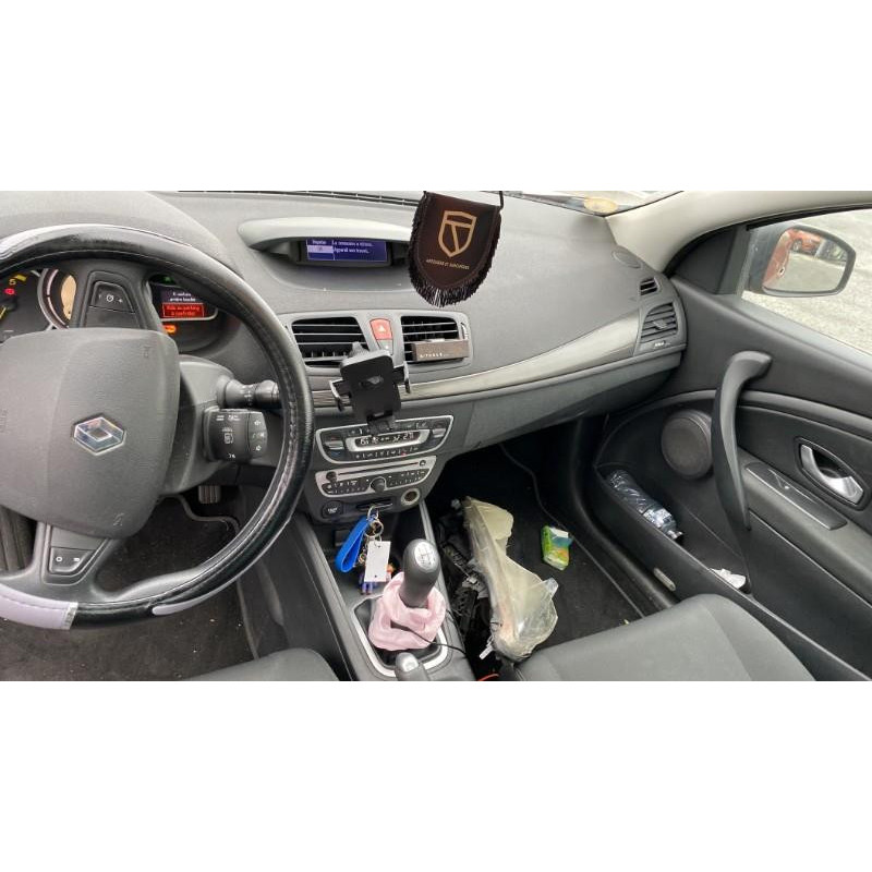 Poignee porte avant droit RENAULT MEGANE 3 Photo n°15