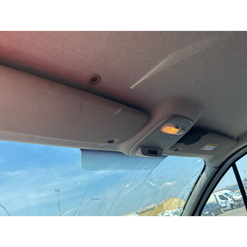 RENAULT TRAFIC 3 COURT PHASE 1 1.6 DCI - 16V TURBO Photo n°2