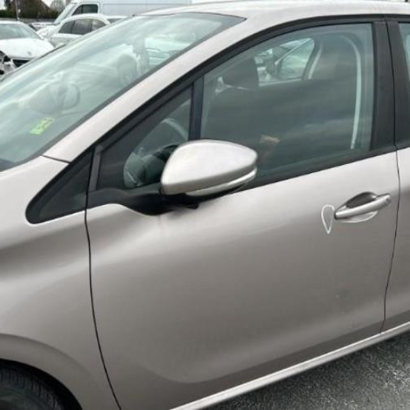 Boitier BSI PEUGEOT 208 1 Photo n°9
