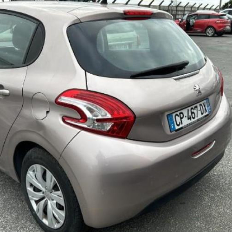Boitier BSI PEUGEOT 208 1 Photo n°11