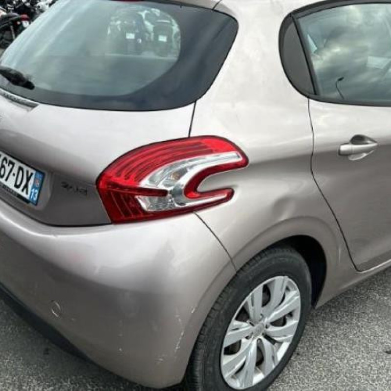 Boitier BSI PEUGEOT 208 1 Photo n°12