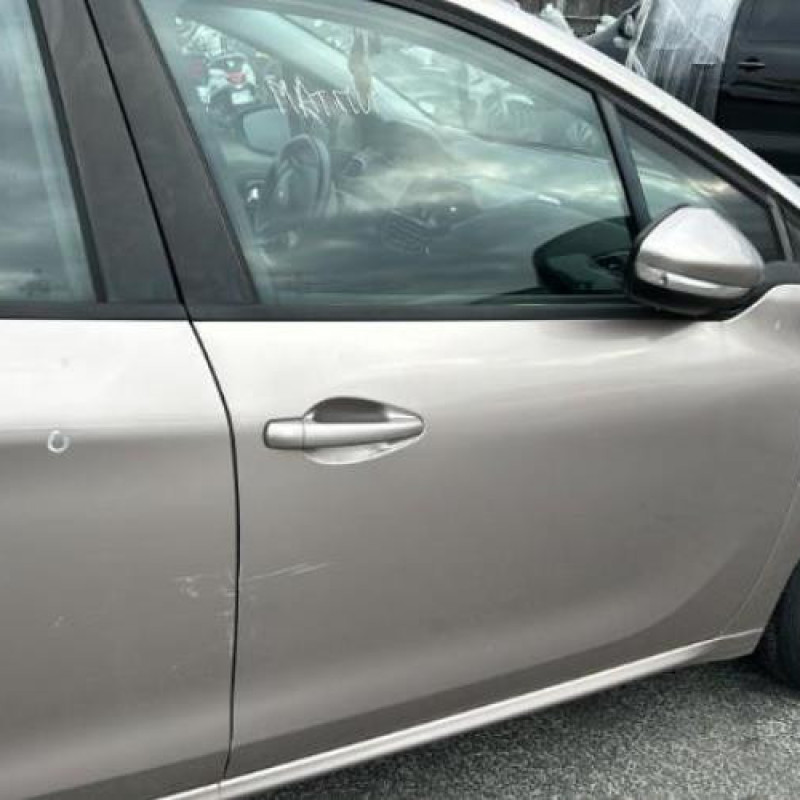 Boitier BSI PEUGEOT 208 1 Photo n°14