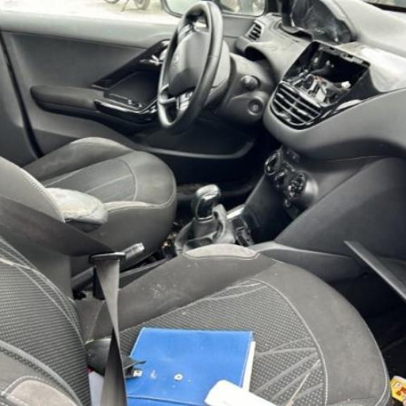 Boitier BSI PEUGEOT 208 1 Photo n°15