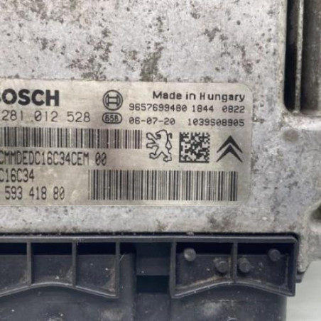 Calculateur moteur PEUGEOT 206