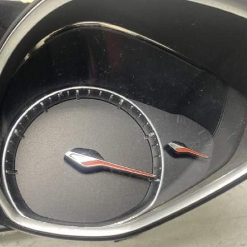 Compteur PEUGEOT 308 2 Photo n°4
