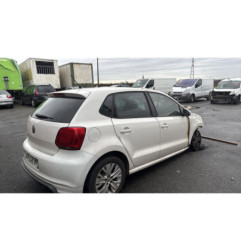 Feu arriere stop central VOLKSWAGEN POLO 5