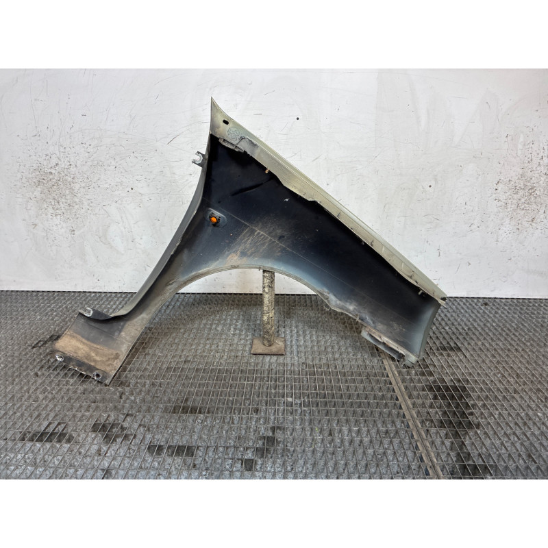 Aile avant gauche RENAULT CLIO 2 Photo n°3