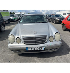 Anti brouillard gauche (feux) MERCEDES CLASSE E 210