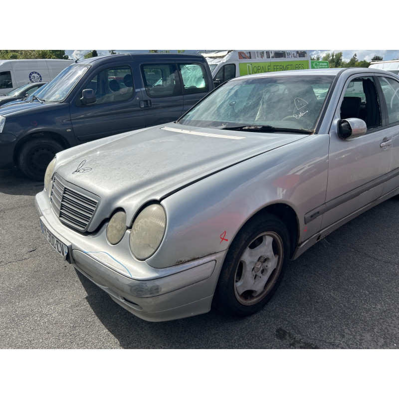 Retroviseur gauche MERCEDES CLASSE E 210 Photo n°11