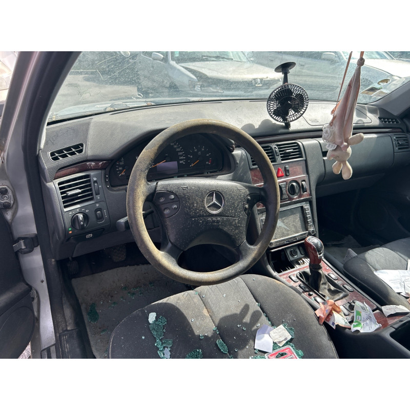 Retroviseur gauche MERCEDES CLASSE E 210 Photo n°16