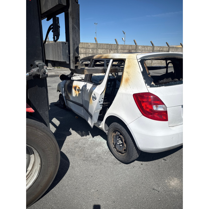 Renfort pare choc arriere (traverse) SKODA FABIA 2 Photo n°7