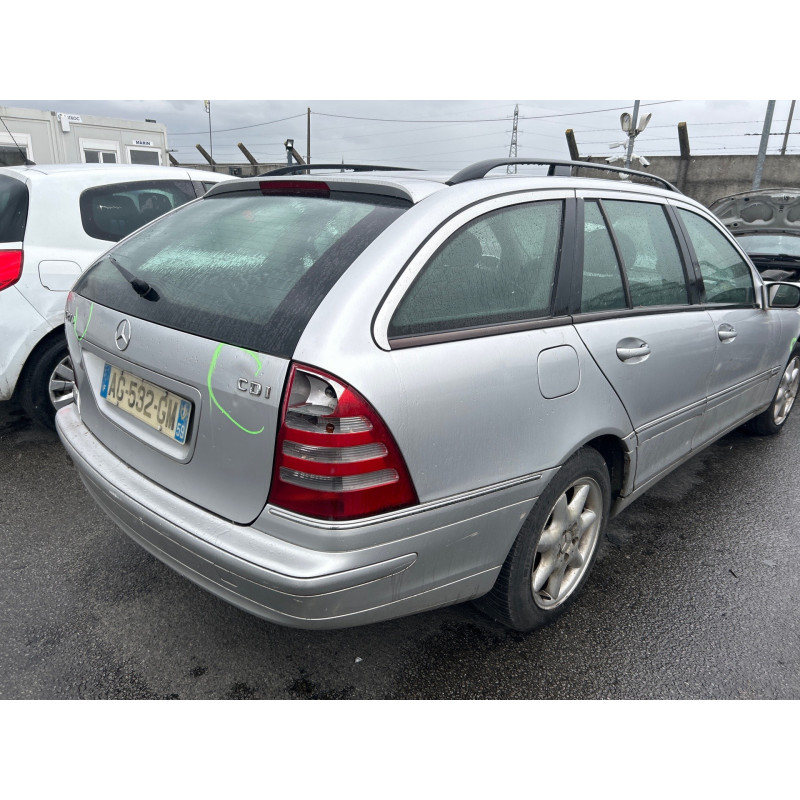 Capot MERCEDES CLASSE C 203 Photo n°18