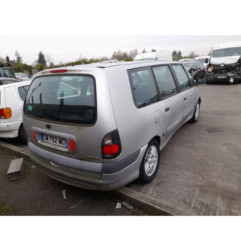Feu arriere stop central RENAULT GRAND ESPACE 3