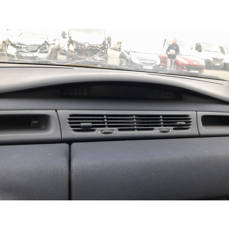 Feu arriere stop central RENAULT GRAND ESPACE 3 Photo n°10