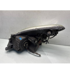 Optique avant principal droit (feux)(phare) TOYOTA COROLLA VERSO 2