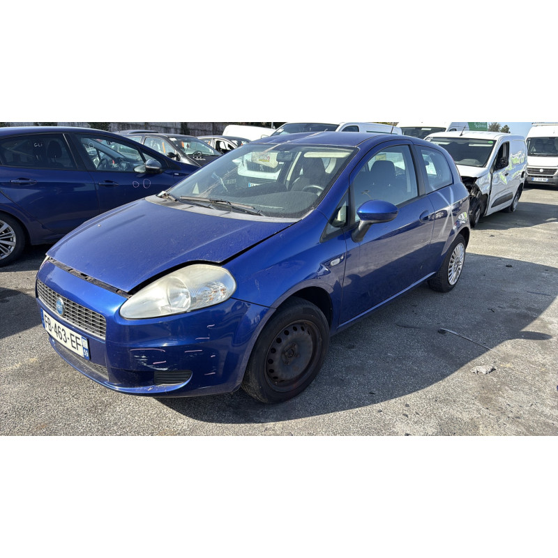 Optique avant principal droit (feux)(phare) FIAT GRANDE PUNTO Photo n°7