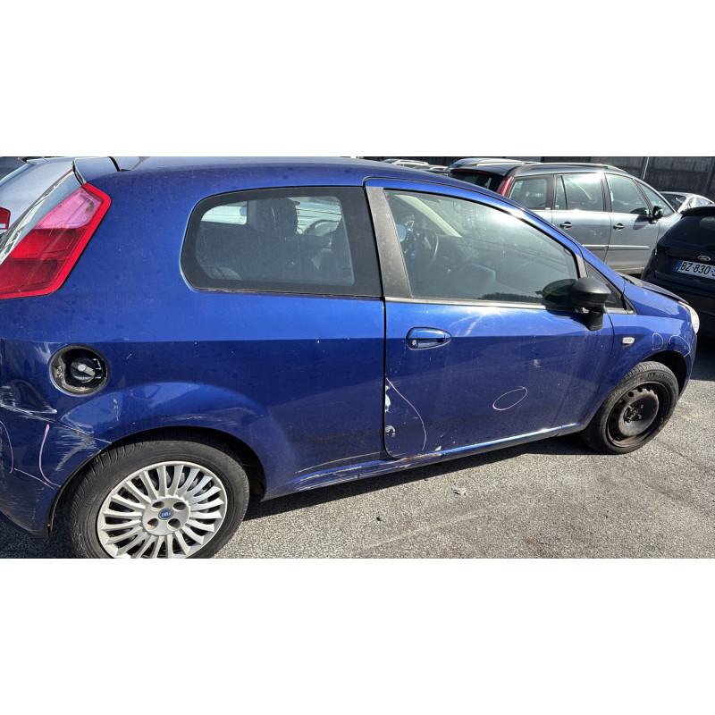 Optique avant principal droit (feux)(phare) FIAT GRANDE PUNTO Photo n°12