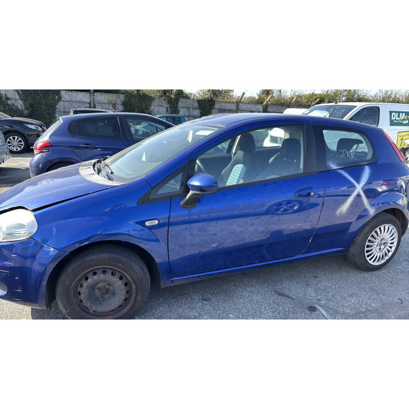 Optique avant principal droit (feux)(phare) FIAT GRANDE PUNTO Photo n°14