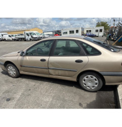 Capot RENAULT LAGUNA 1
