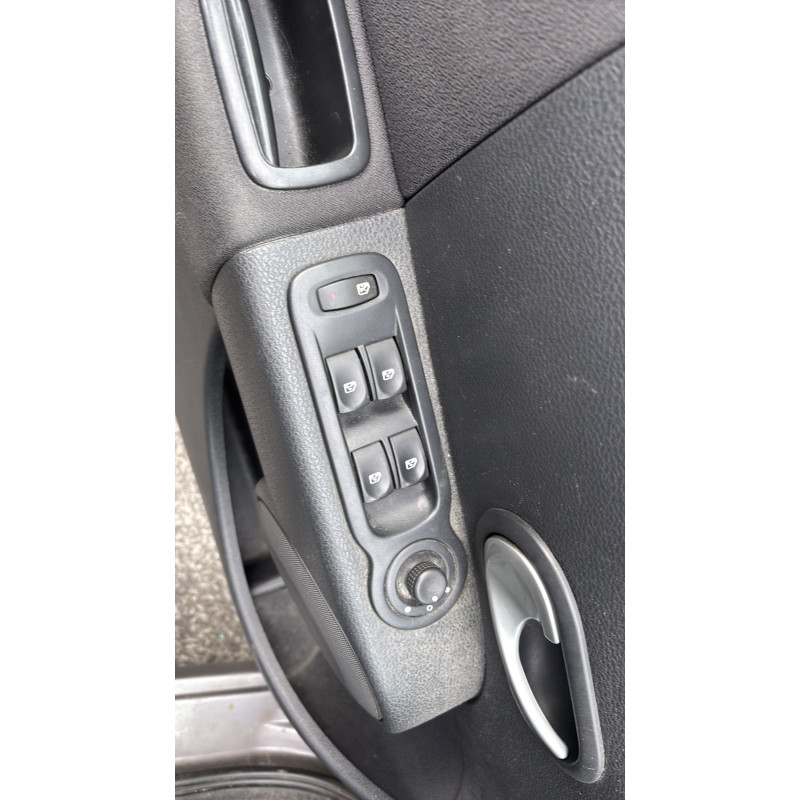 Renfort pare choc arriere (traverse) RENAULT GRAND MODUS Photo n°14
