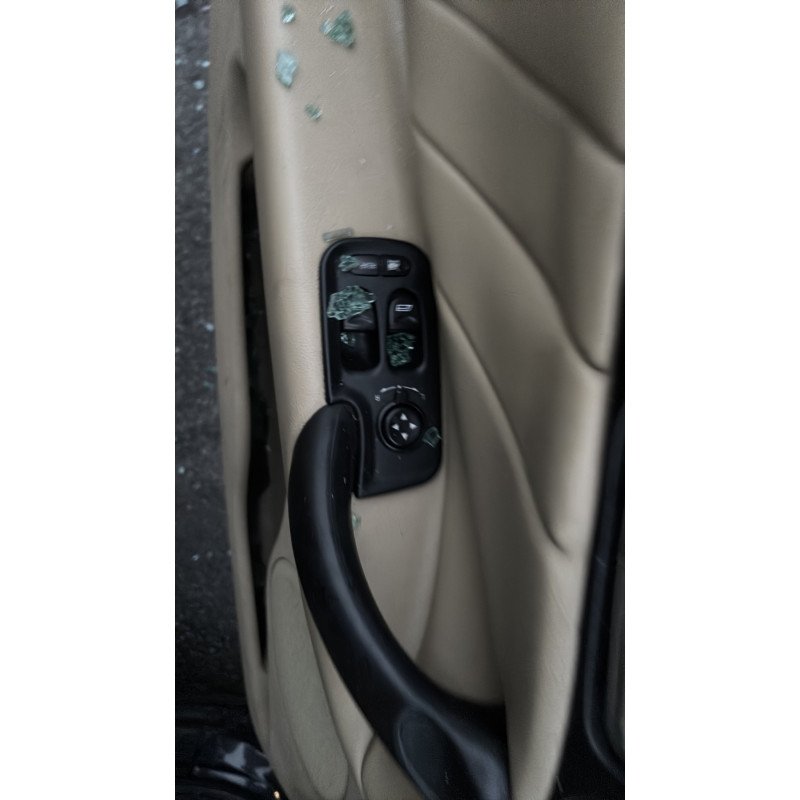 Optique avant principal droit (feux)(phare) ALFA ROMEO 147 Photo n°18