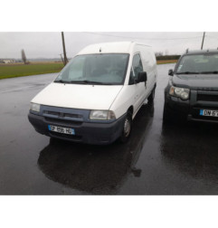 Feu arriere stop central CITROEN JUMPY 1