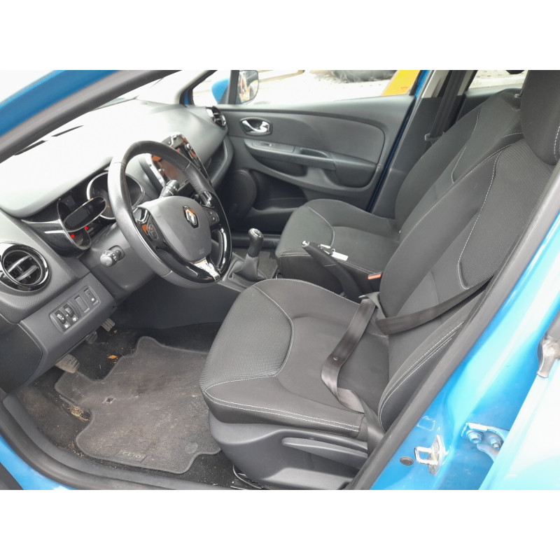 Malle/Hayon arriere RENAULT CLIO 4 Photo n°11