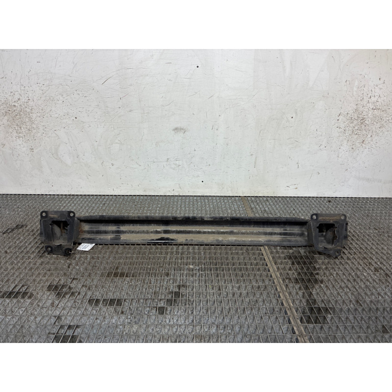 Renfort pare choc arriere (traverse) VOLKSWAGEN PASSAT 5 Photo n°1
