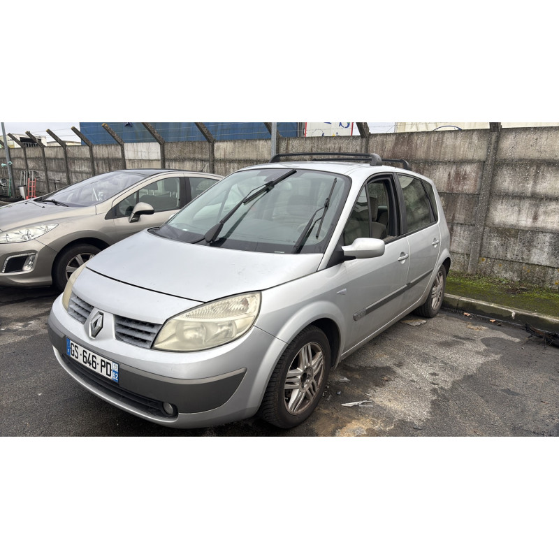 Feu arriere stop central RENAULT SCENIC 2 Photo n°12