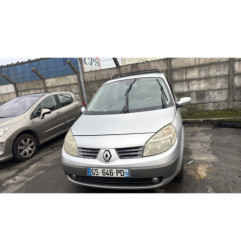 Feu arriere stop central RENAULT SCENIC 2