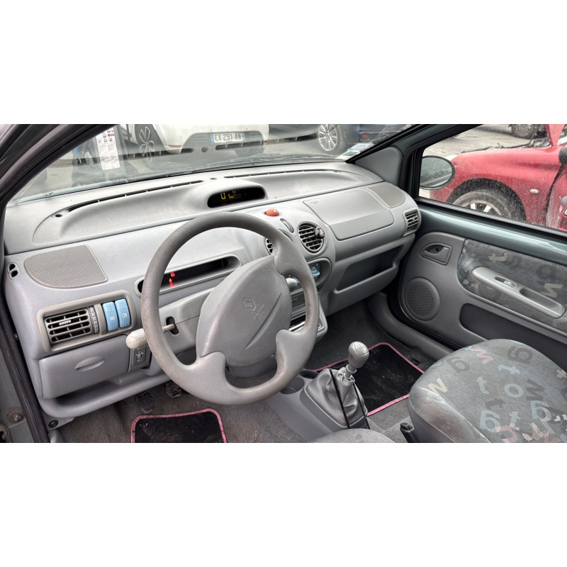 Malle/Hayon arriere RENAULT TWINGO 1 Photo n°14