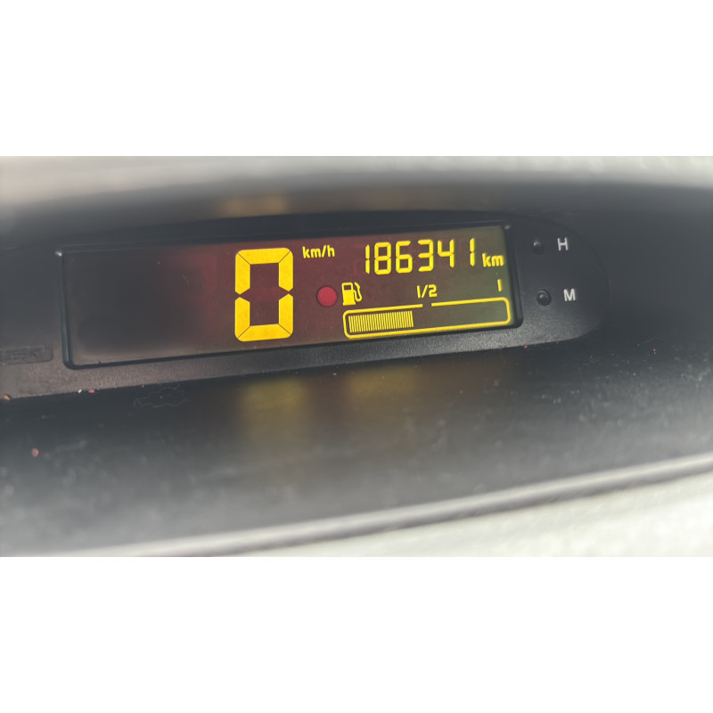 Malle/Hayon arriere RENAULT TWINGO 1 Photo n°19